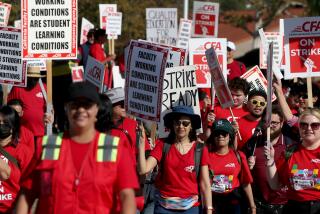 Pomona, CA - Faculty at Cal-Poly Pomona strike on campus on Monday, Dec. 4, 2023, Faculty at four California State University campuses are going on strike this week for higher pay, and other demands, including lactation spaces on campuses. (Luis Sinco / Los Angeles Times)