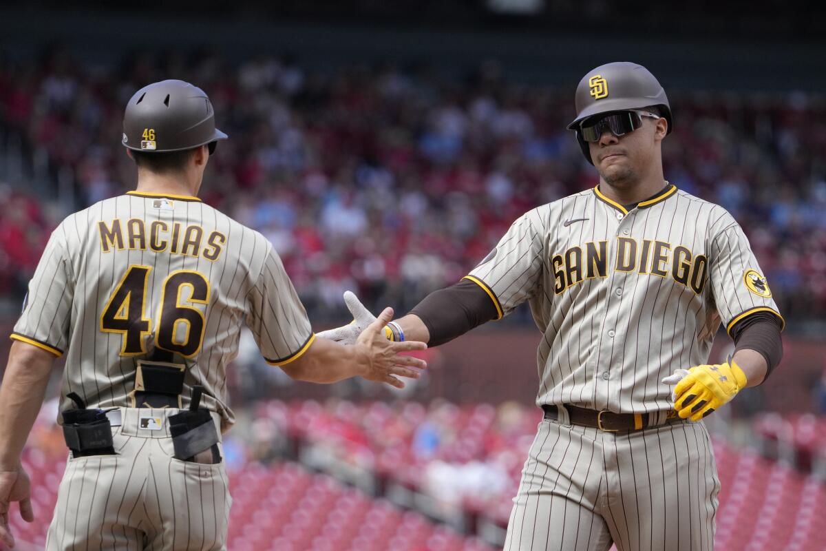 Juan Soto hits first home run with Padres