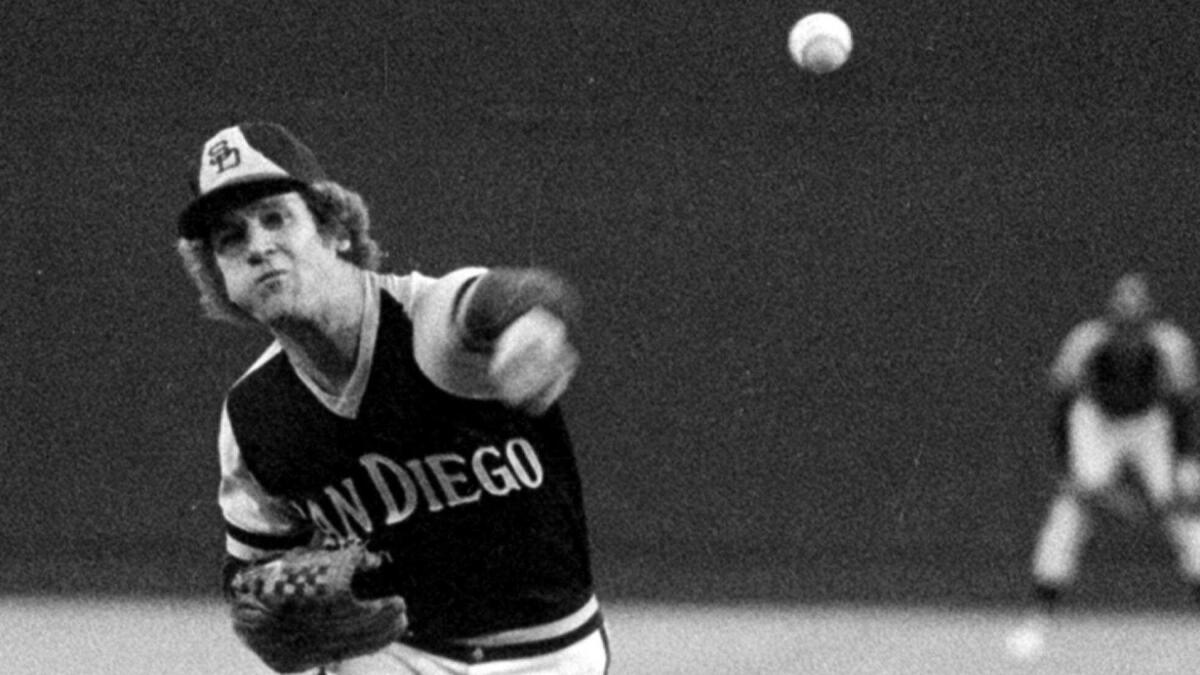 Padres history (May 9): Randy Jones' No. 35 jersey retired - The San Diego  Union-Tribune