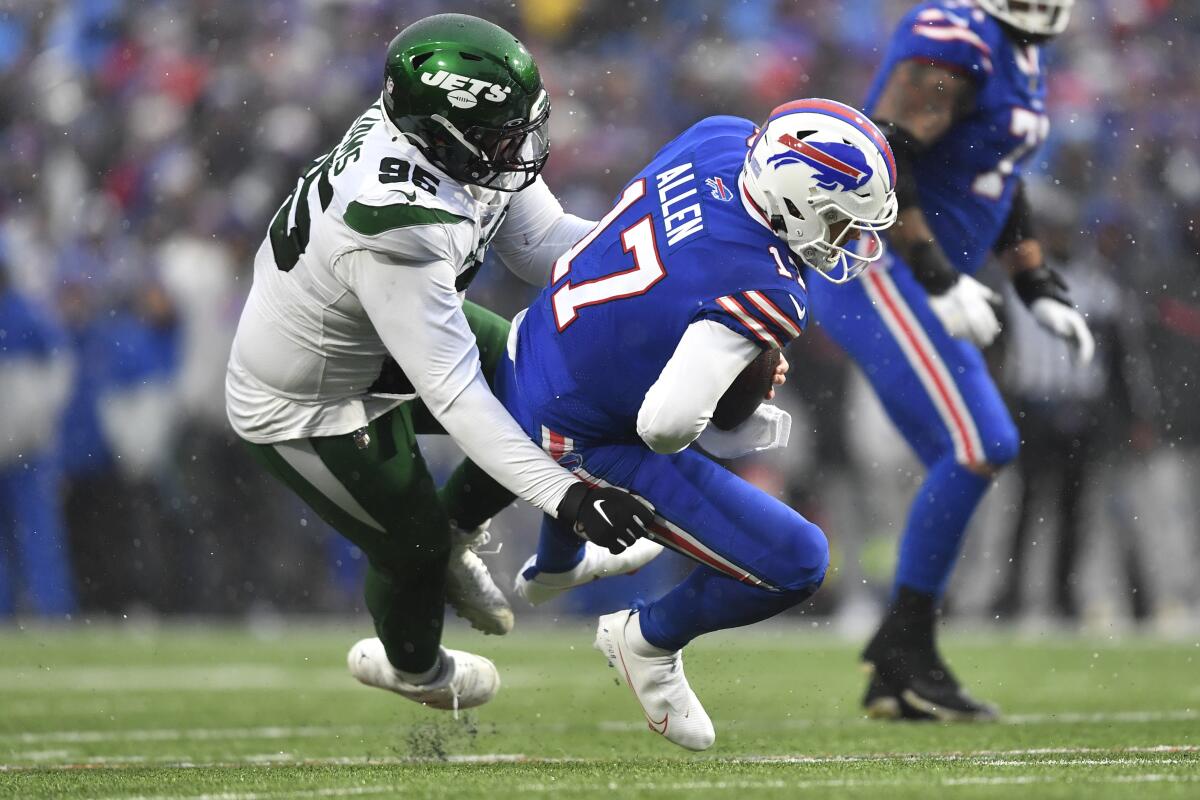 Jets' Quinnen Williams active, Jags' Travon Walker sidelined - The