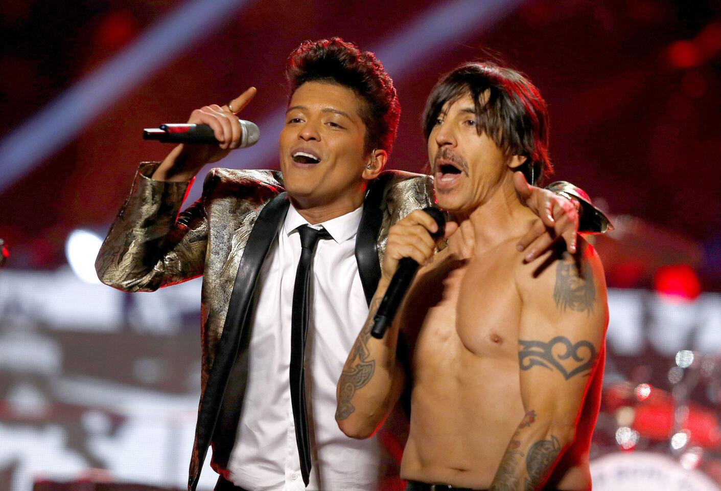 Bruno Mars featuring Red Hot Chili Peppers | 2014