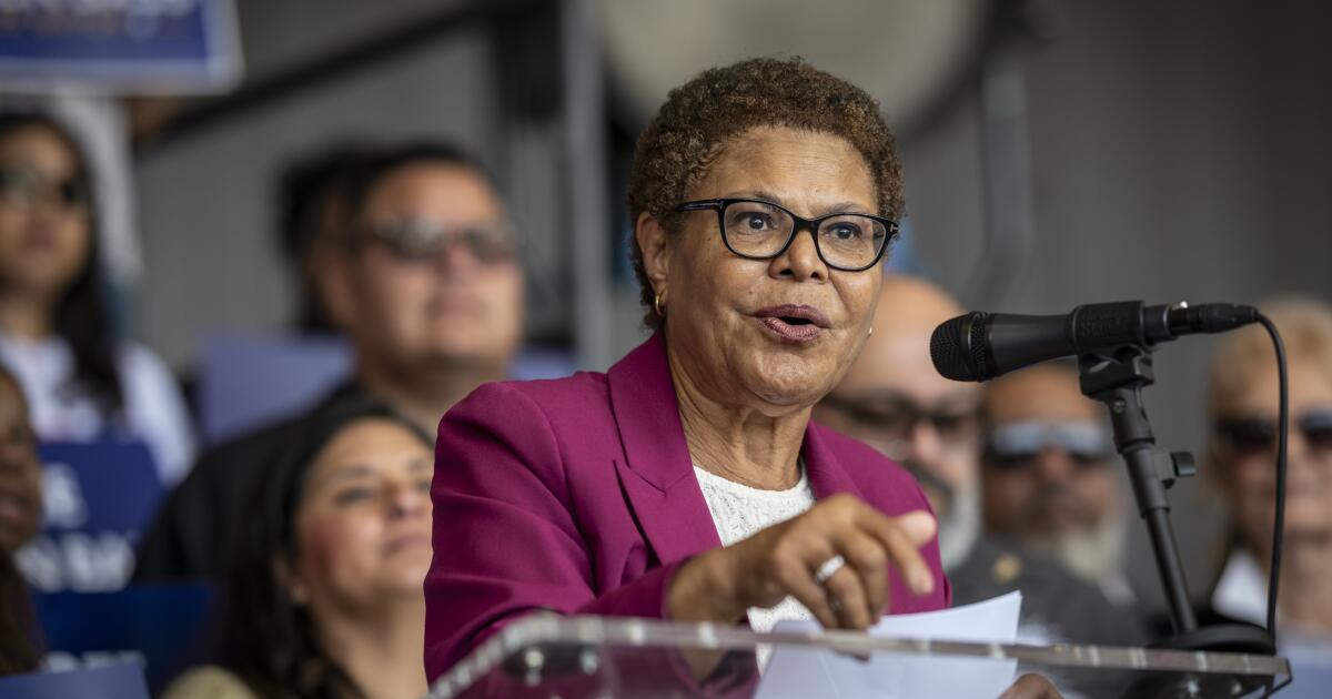 Après les Palisades, Boyle Heights pourrait être en feu politiquement pour le maire Bass