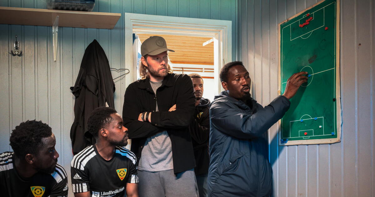 Trump budget cuts threaten late Redondo Beach couples soccer refugee program Trump budget cuts threaten late Redondo Beach couples soccer refugee program