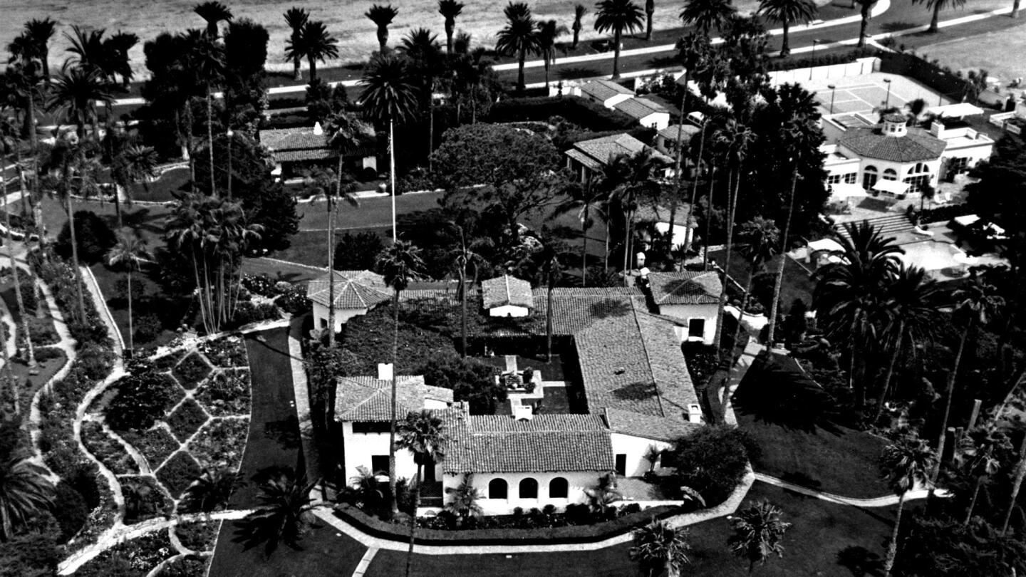 La Casa Pacifica in San Clemente in 1984. The estate was President Nixon's Western White House.