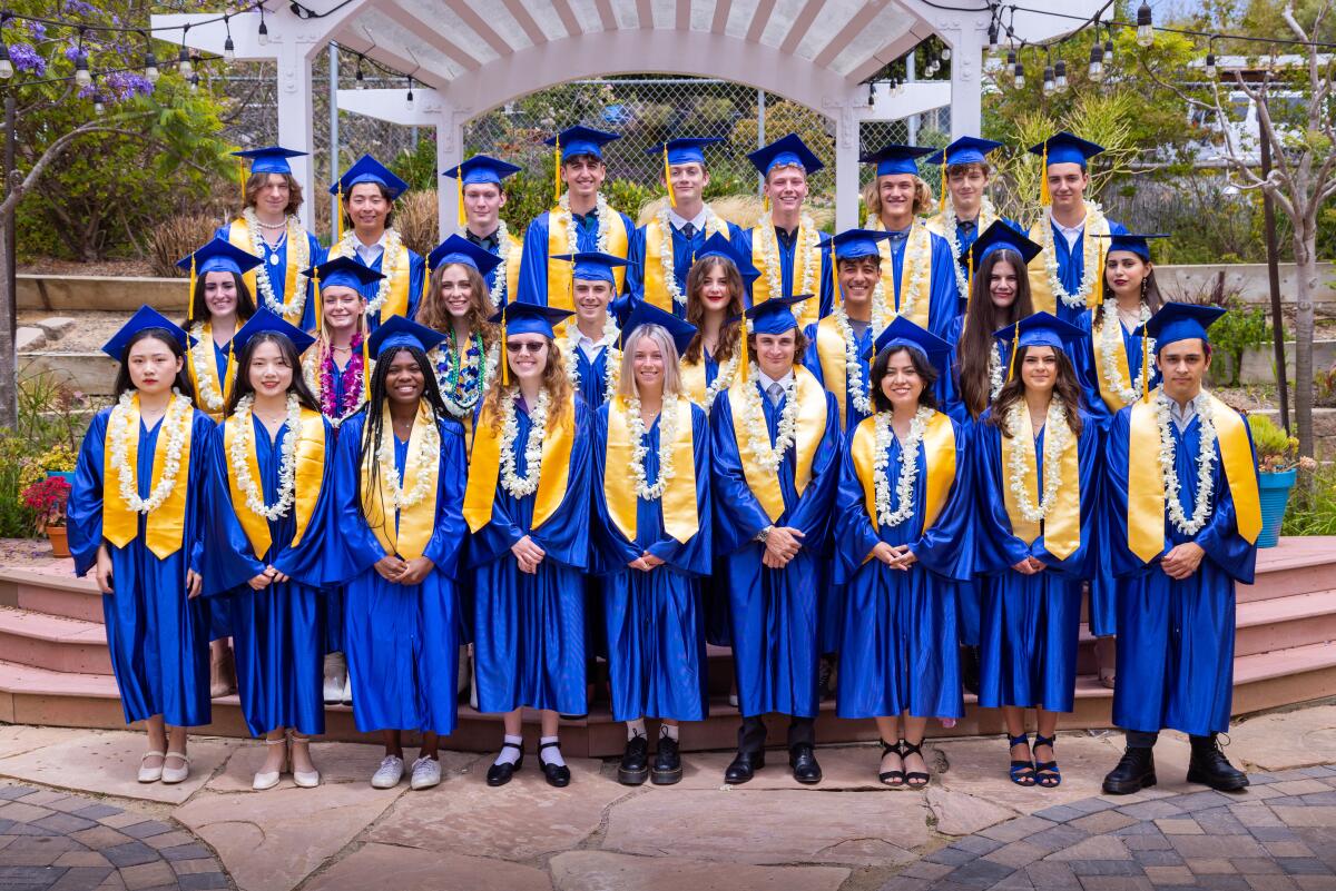 The Grauer School's class of 2022.