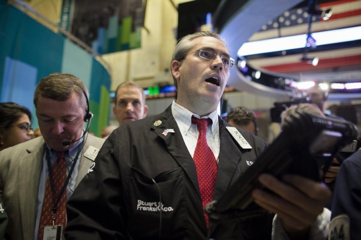 NYSE plans to open for normal trading Monday even as Hurricane Sandy approaches.
