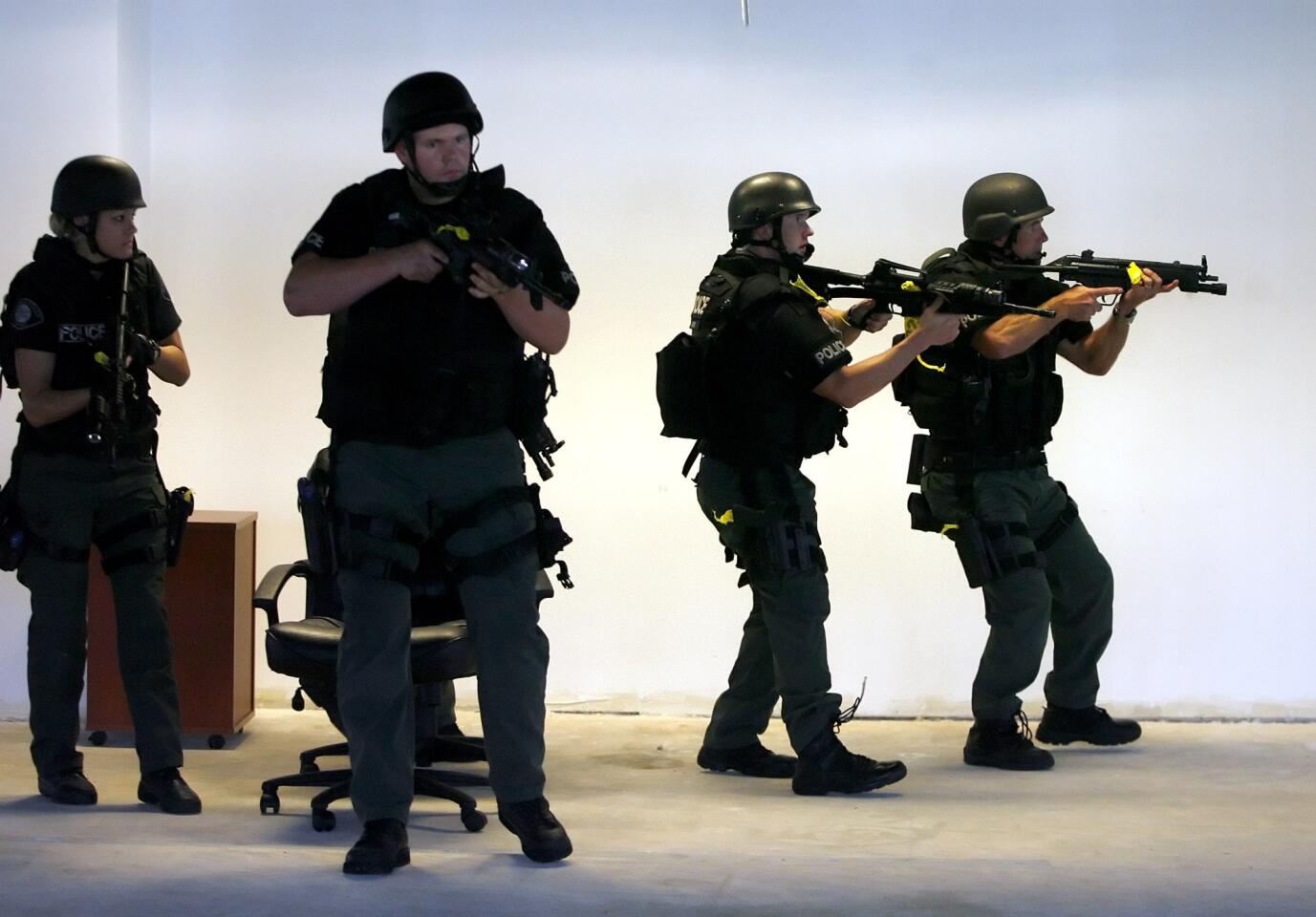 Photo Gallery: Glendale PD SWAT training exercise