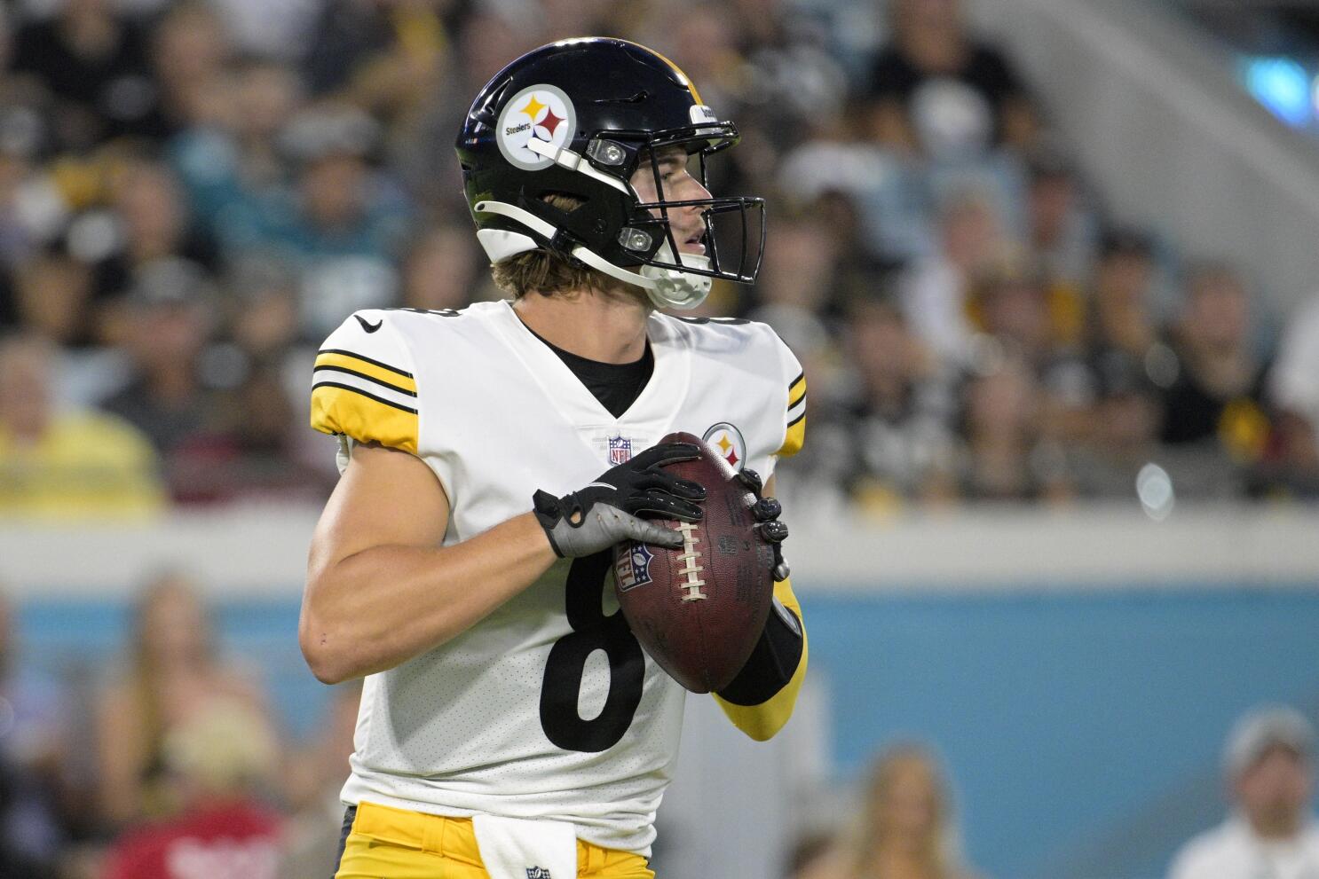 Steelers win preseason opener on Kenny Pickett's TD pass with 3