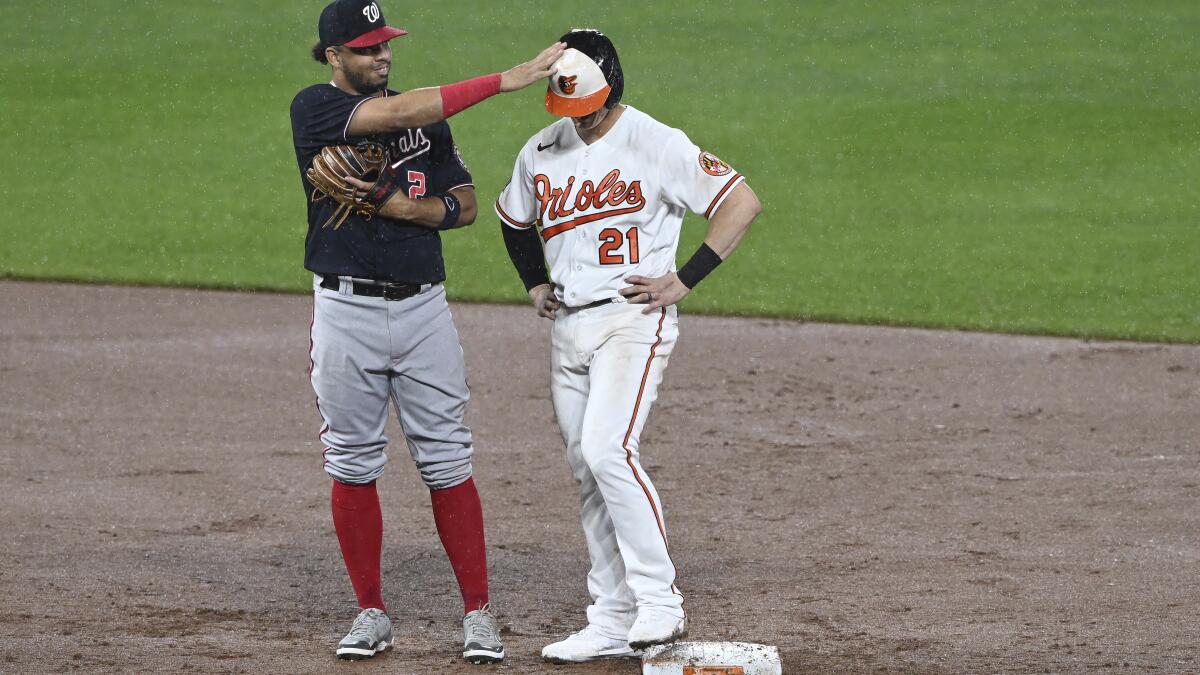 Cal Ripken Jr. goes deep for final career homer 