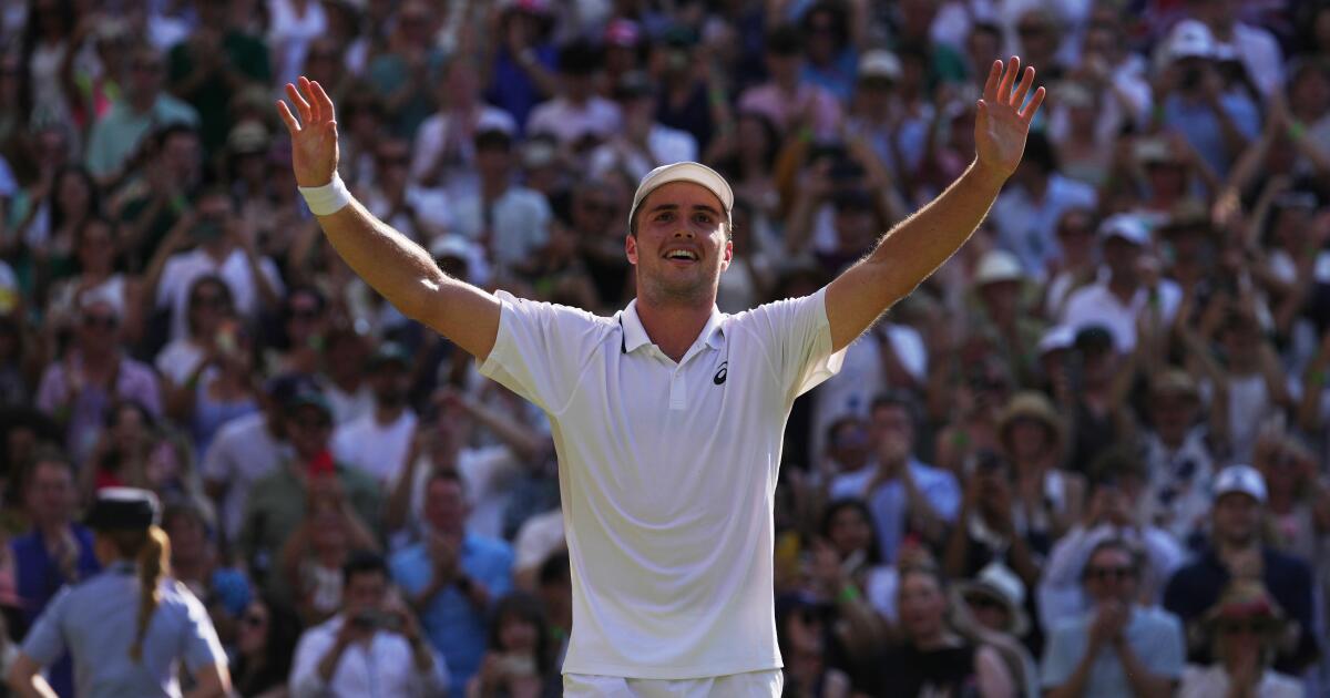 Η θαυματουργή πορεία του Άρθουρ Φέρι στο Wimbledon τον τοποθετεί στο χείλος της ιστορίας