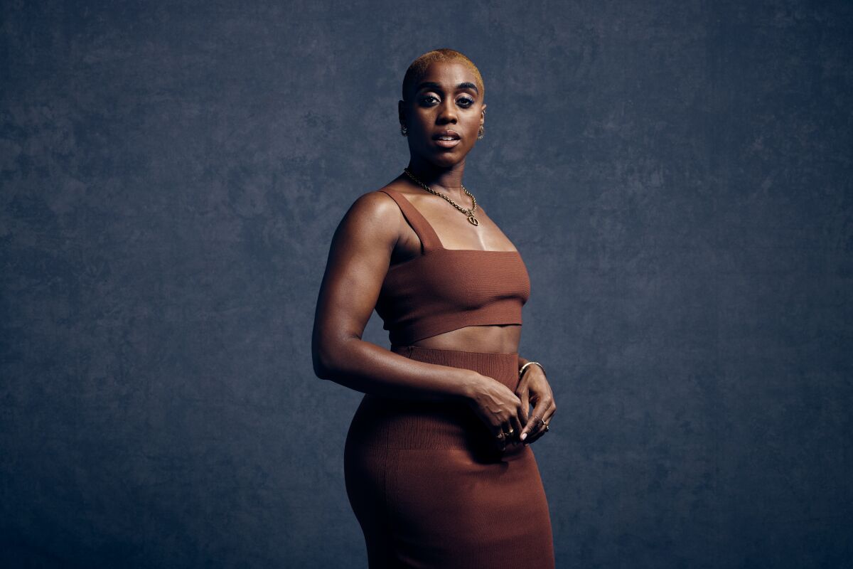 Lashana Lynch Lets It Be Known — She Can Sing And Fight Los Angeles Times 