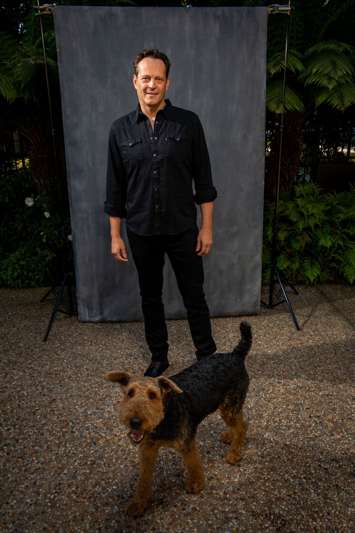Vince Vaughn and a canine friend.