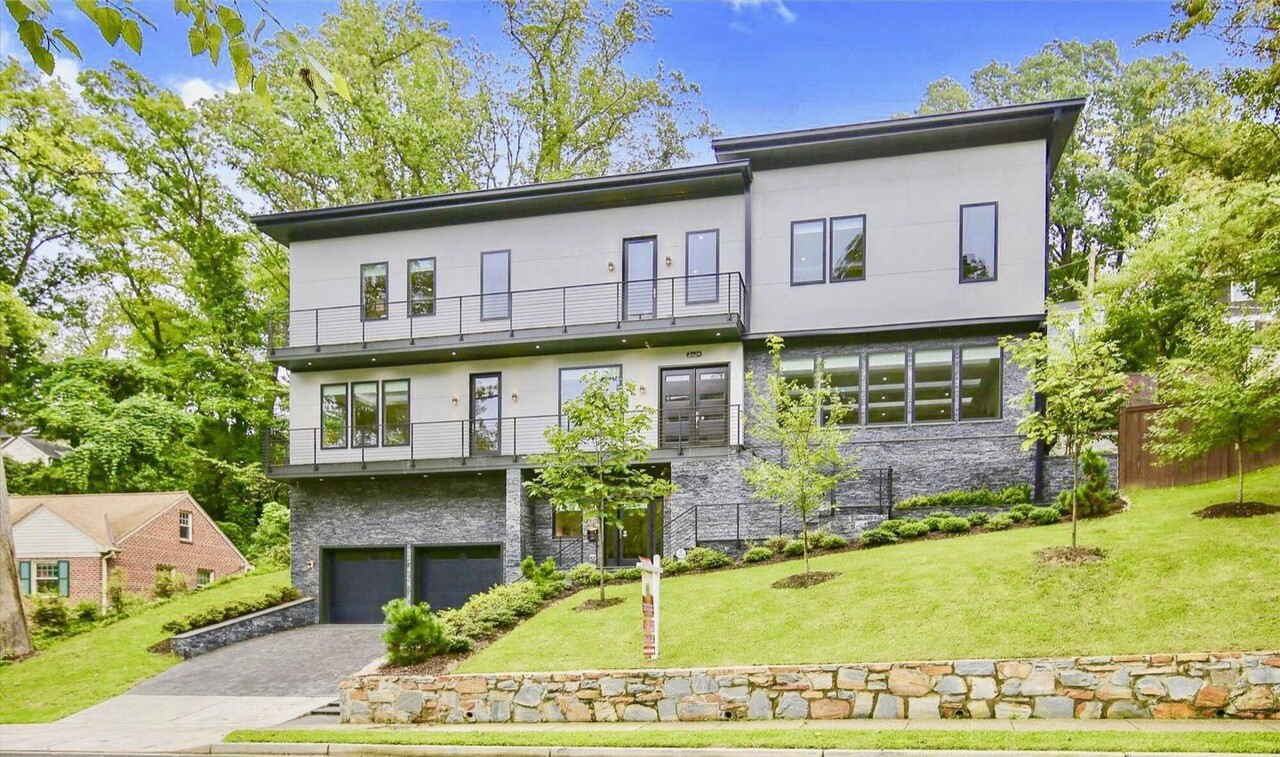 Green Bay Packer Randall Cobb Scores A Home Sale In Virginia