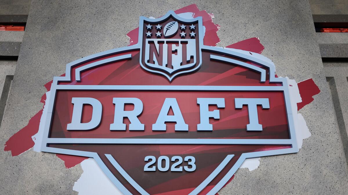 Favorite 2023 NFL Draft picks for every team: Deuce Vaughn, Christian  Gonzalez and more, NFL Draft