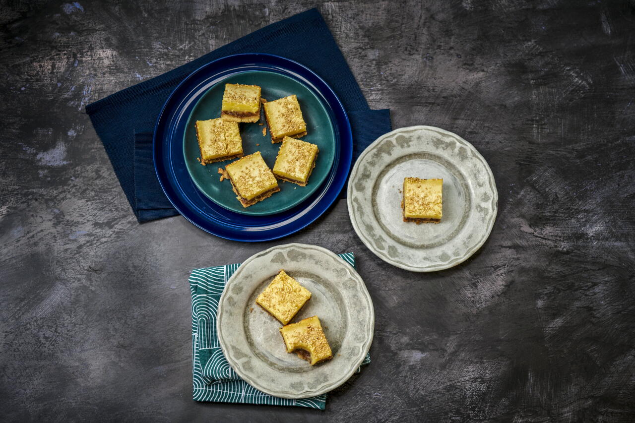 Lemon Bars with Date and Sesame.