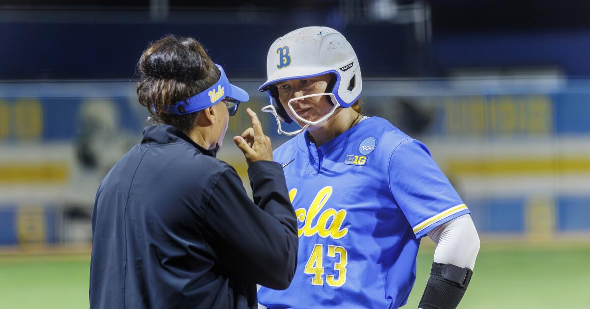 WCWS: Η Megan Grant Homer δεν μπορεί να σώσει το UCLA από την ήττα από την Αλαμπάμα WCWS: Η Megan Grant Homer δεν μπορεί να σώσει το UCLA από την ήττα από την Αλαμπάμα