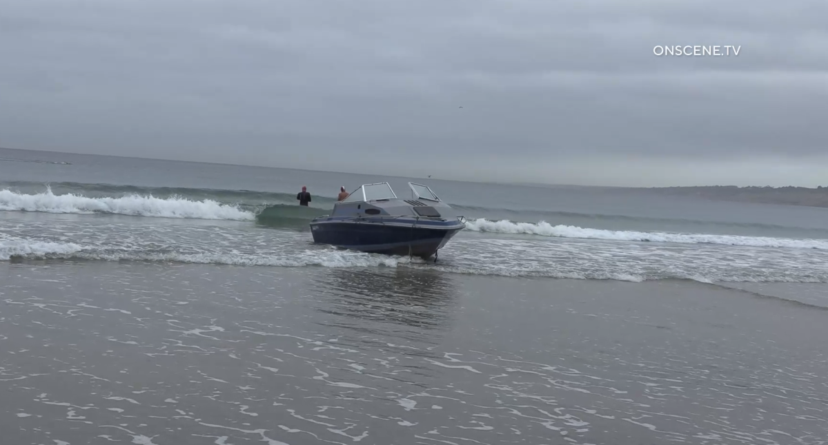 A suspected smuggling boat was abandoned in La Jolla Wednesday.