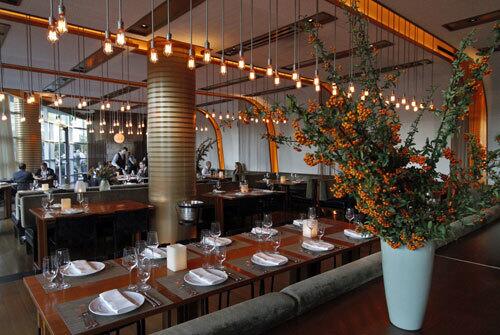 The main dining room at Craft, which opened in 2007 in the heart of L.A.'s entertainment industry.