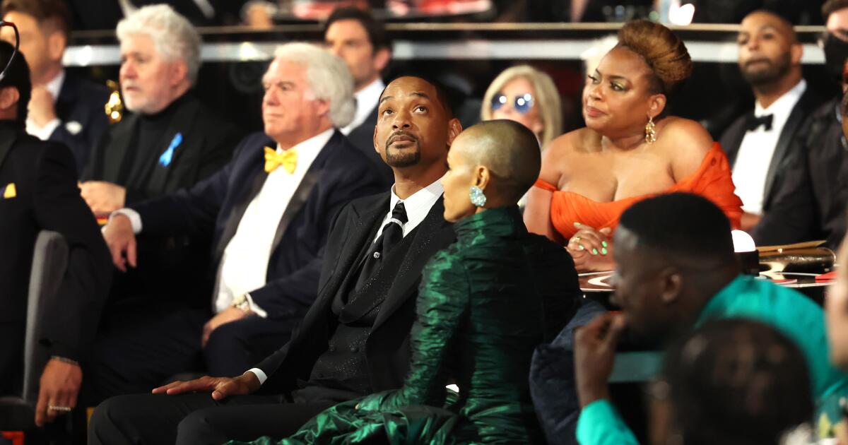 Oscars chaos: Will Smith slap, 'CODA' wins best picture - Los Angeles Times
