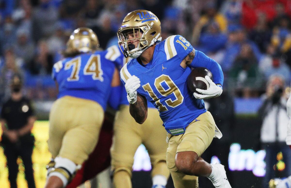 UCLA running back Kazmeir Allen carries the ball during a loss to Fresno State at the Rose Bowl on Sept. 18.