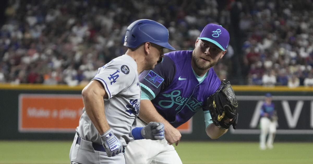 Dodgers hot streak against Cy Young winners ends during loss to Diamondbacks