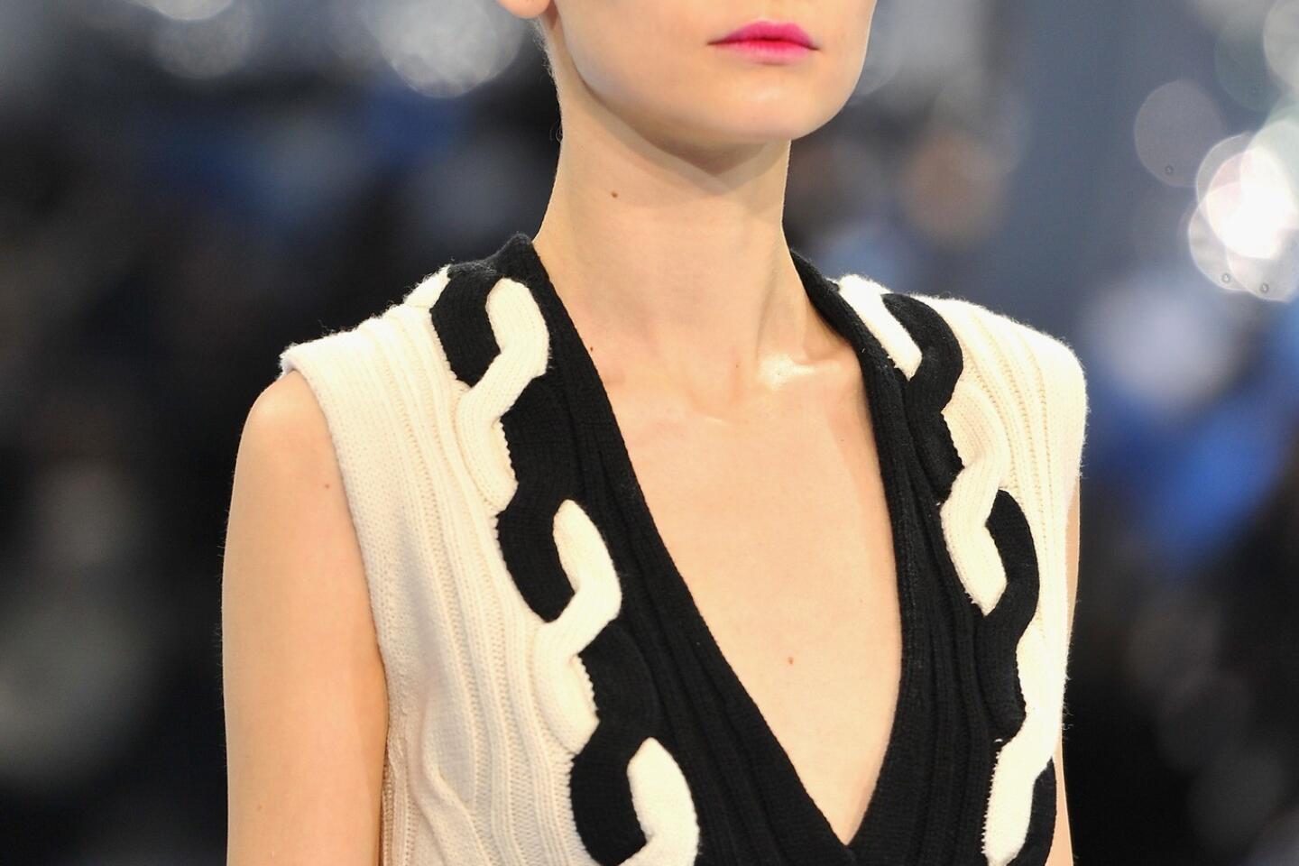 Paris Fashion Week fall 2013: Dior review [Updated] - Los Angeles Times