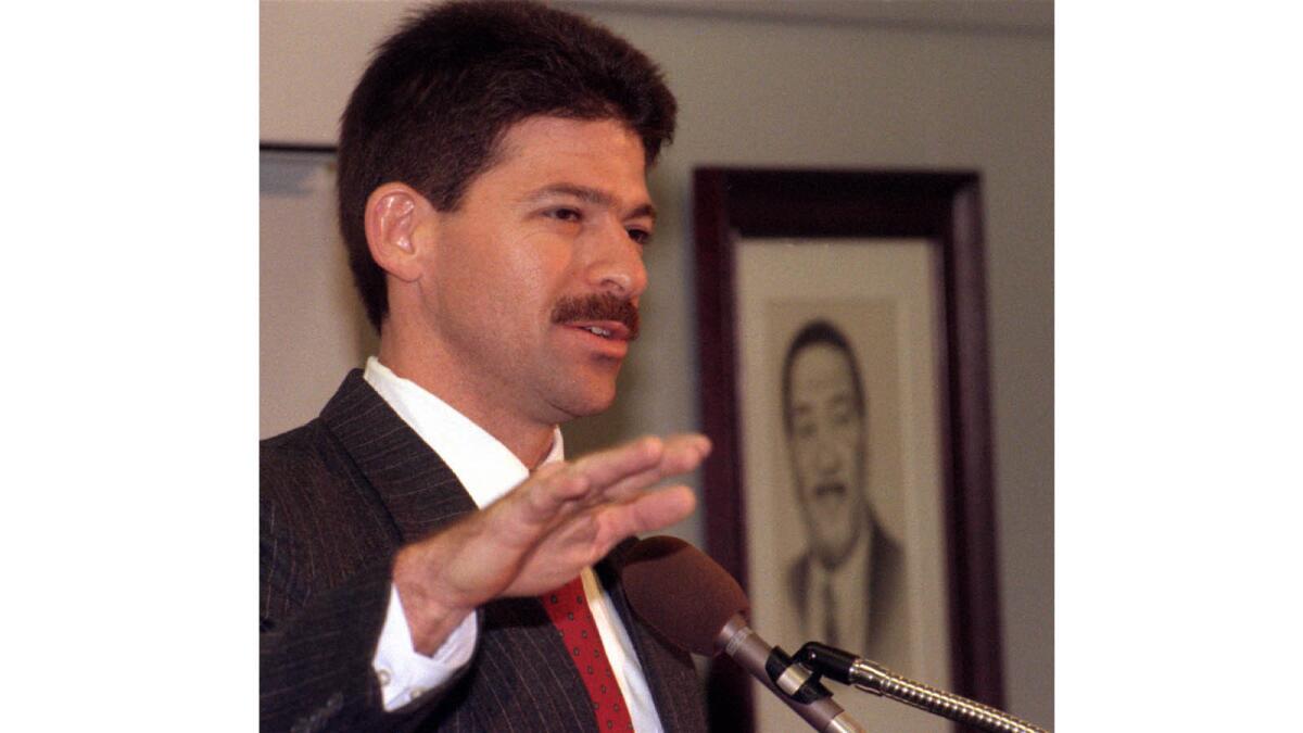 Mitchell Grobeson speaks at a 1993 news conference after his reinstatement to the Los Angeles Police Department.