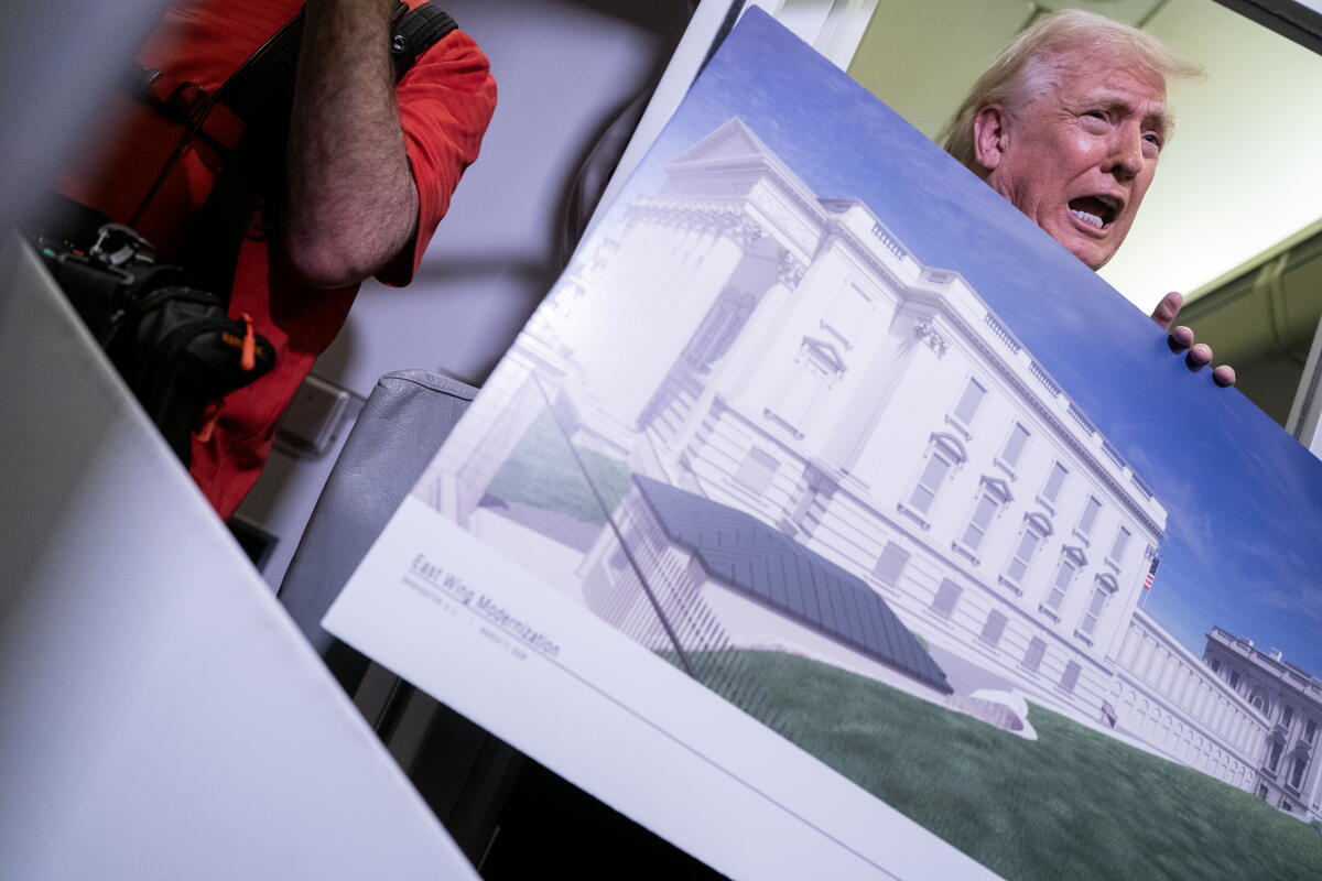 President Render Trump is ill-informed on plenty, but he knows construction - Los ...