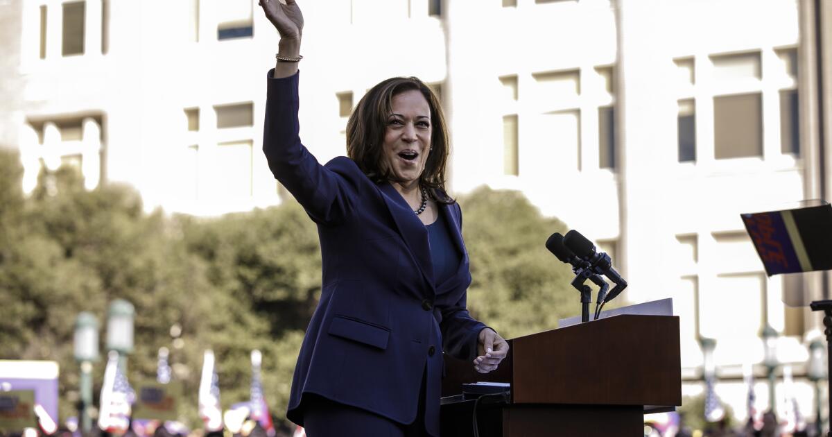 Oakland embraces native Kamala Harris with hope, weariness