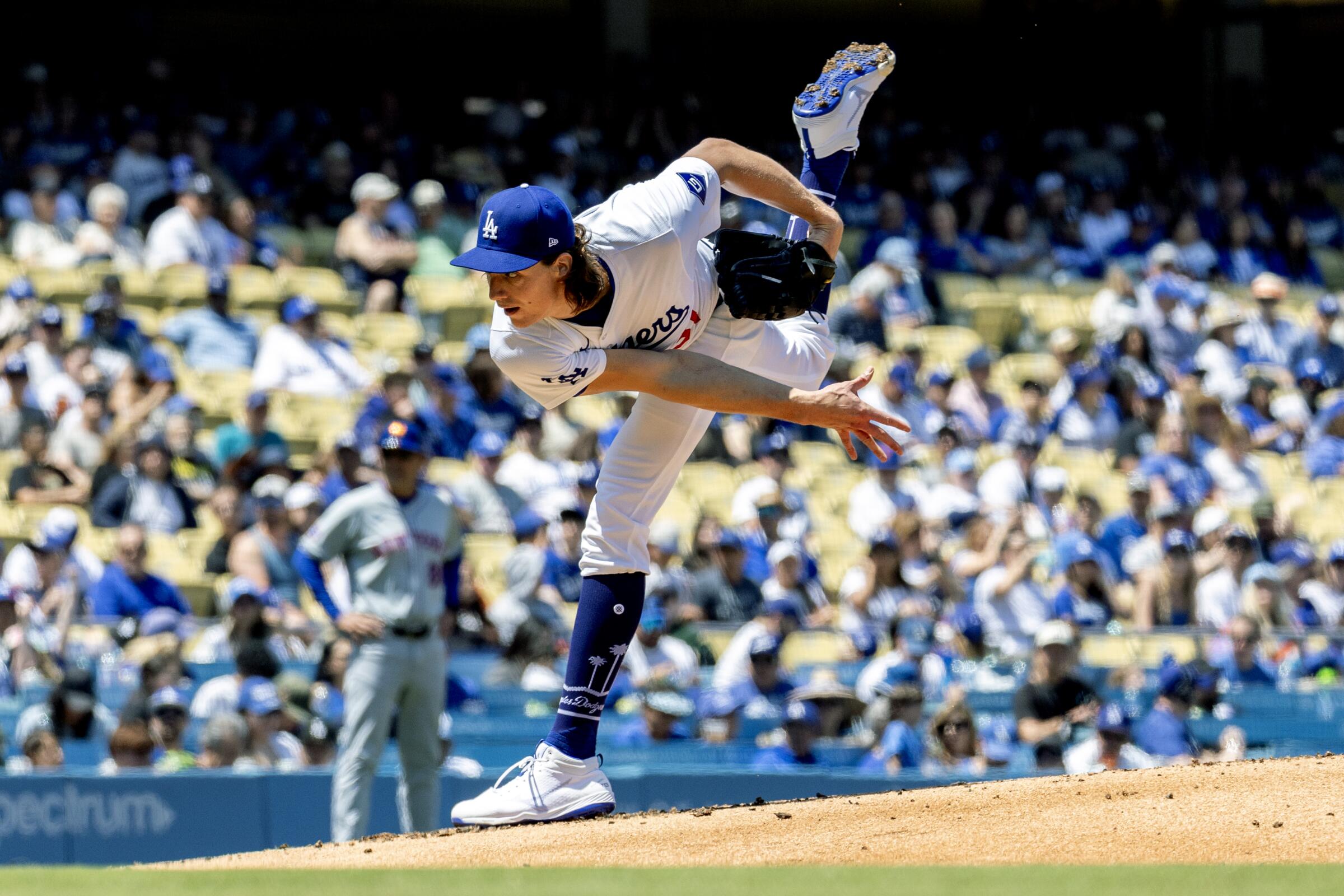 Dodgers pitcher Tyler Glasnow delivers during the second inning of a win over the New York Mets at Dodger Stadium.