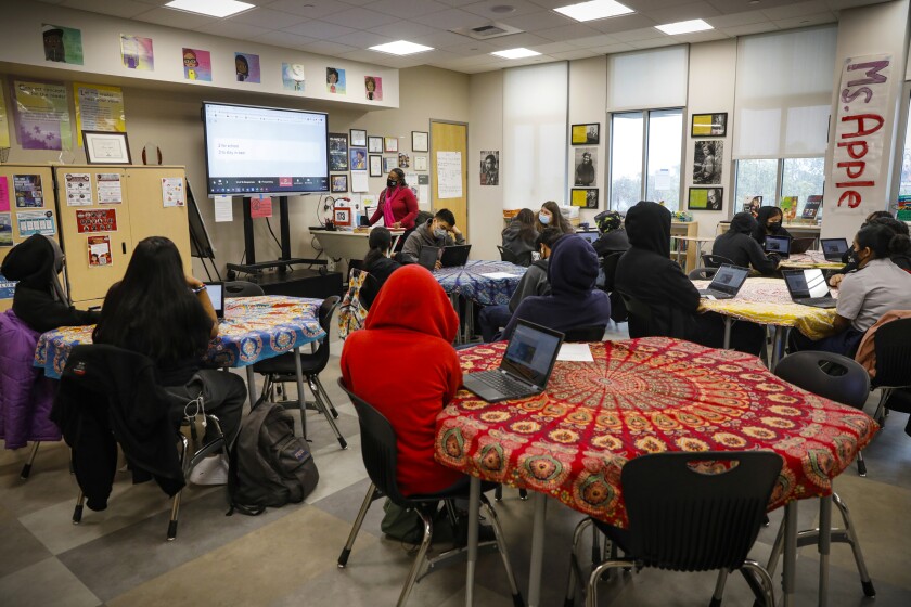 Educator Sharon Apple teaches Introduction to Ethnic Studies to Hoover High School ninth graders on Dec. 14, 2021.