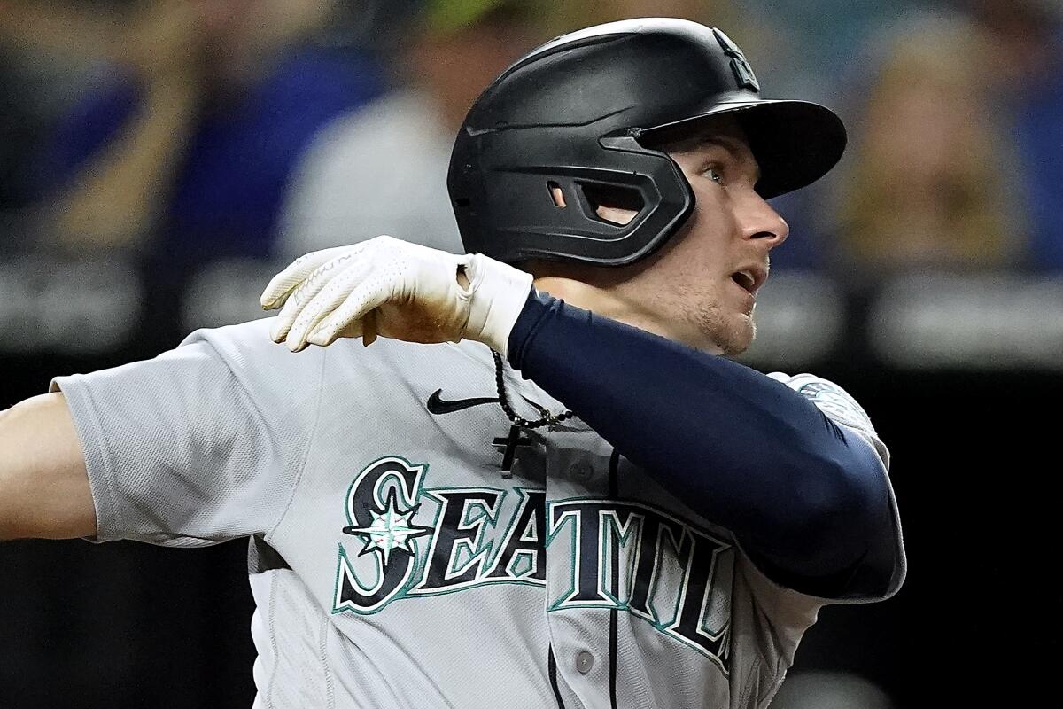 Mariners rookie Jarred Kelenic homers in second career game