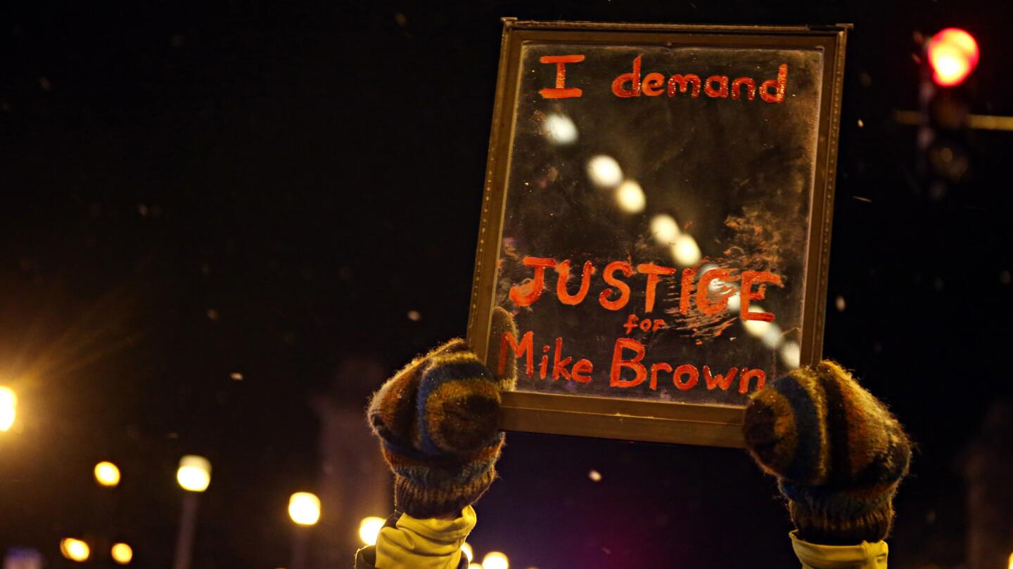 chi-ferguson-protest-in-the-loop-20141124-008