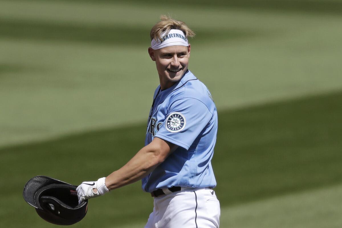 Video Of Guardians Outfielder During Rain Delay Going Viral - The