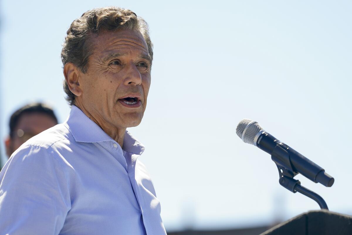 Former Los Angeles mayor Antonio Villaraigosa.