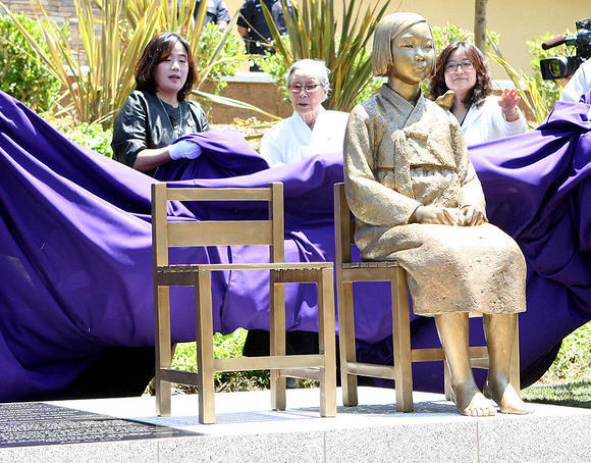 Glendale officials dedicate a controversial "comfort women" memorial.