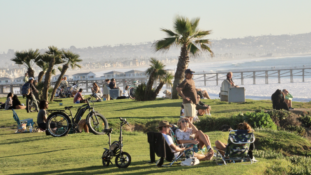 Warm Santa Ana winds move in; rain, cool weather come next - The San Diego Union-Tribune - Vimarsana News