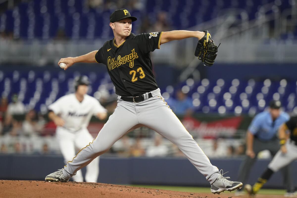 Pittsburgh Pirates: Looking Ahead to 2022 for Three Starting Pitchers