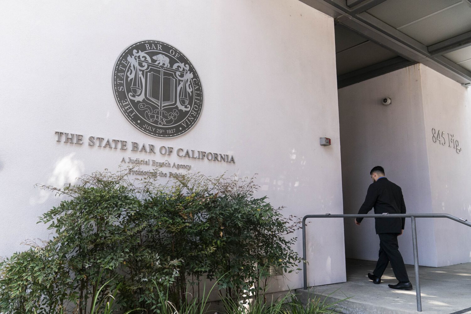 State Bar argues that former Trump advisor John Eastman should lose his law license