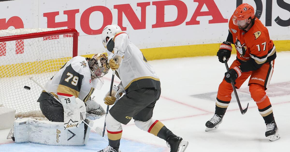 Finales de la LNH : les Ducks battent Vegas lors du quatrième match de la série