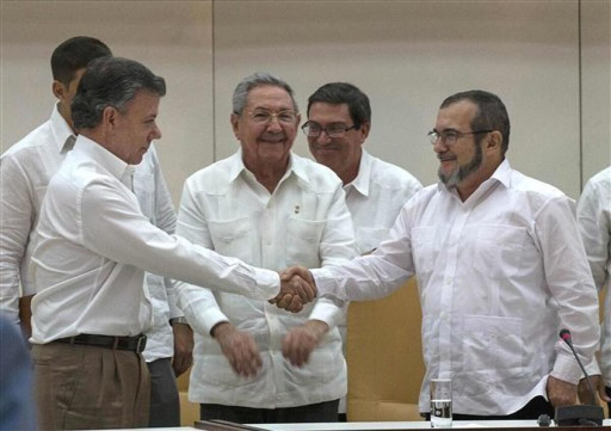 El presidente de Colombia, Juan Manuel Santos, galardonado hoy con el Nobel de la Paz, consideró que la concesión del premio es "inestimable" para el avance del proceso de negociación con las FARC, según reveló el comité noruego.