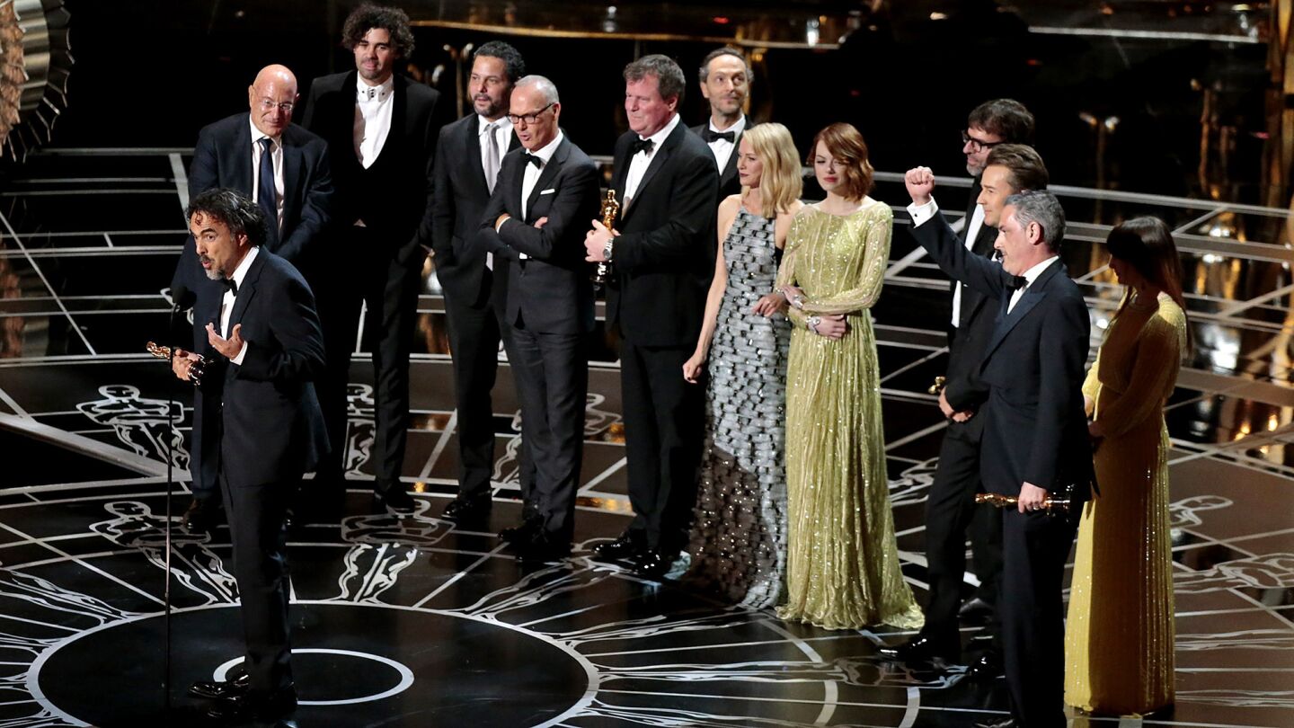 Director Alejandro G. Inarritu and the cast of "Birdman" accept their Oscars for the best motion picture.