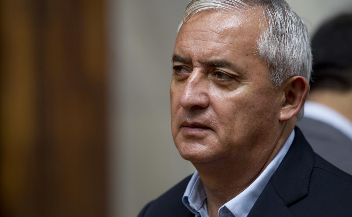 ARCHIVO - El encarcelado expresidente guatemalteco Otto Pérez Molina 