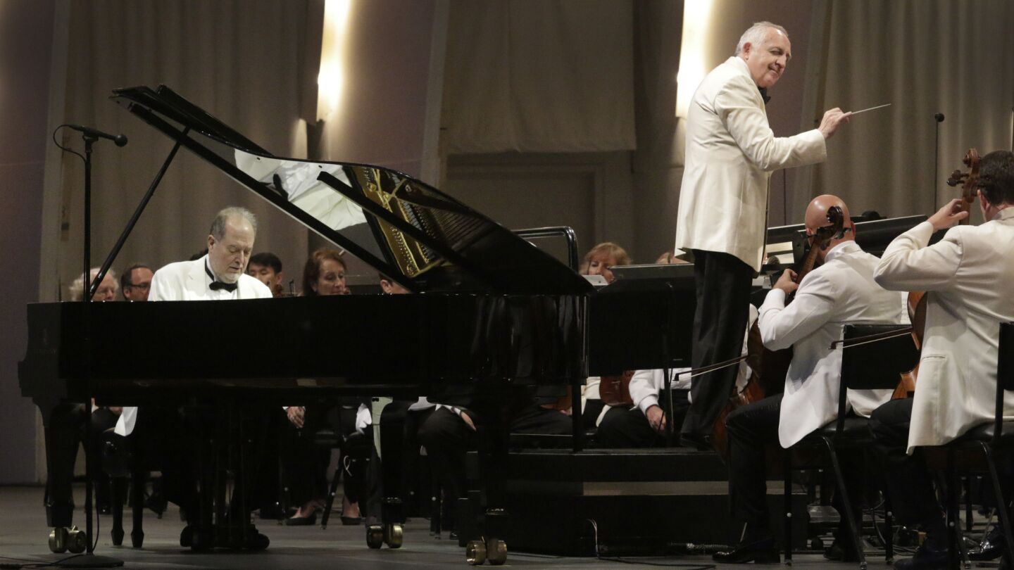 Bramwell Tovey conducts the L.A. Phil with pianist Garrick Ohlsson in Rachmaninoff's Piano Concerto No. 3 at the Hollywood Bowl on July 14, 2015.