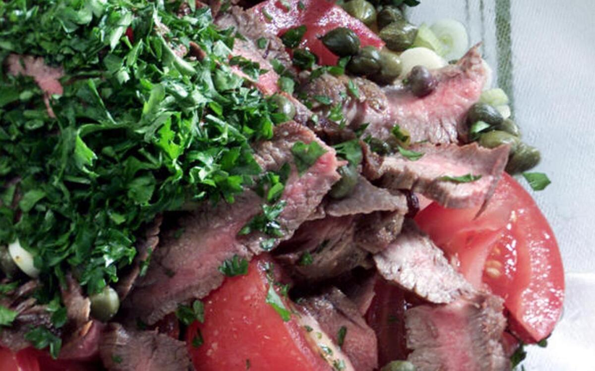 Flank steak, potato and roasted red pepper salad