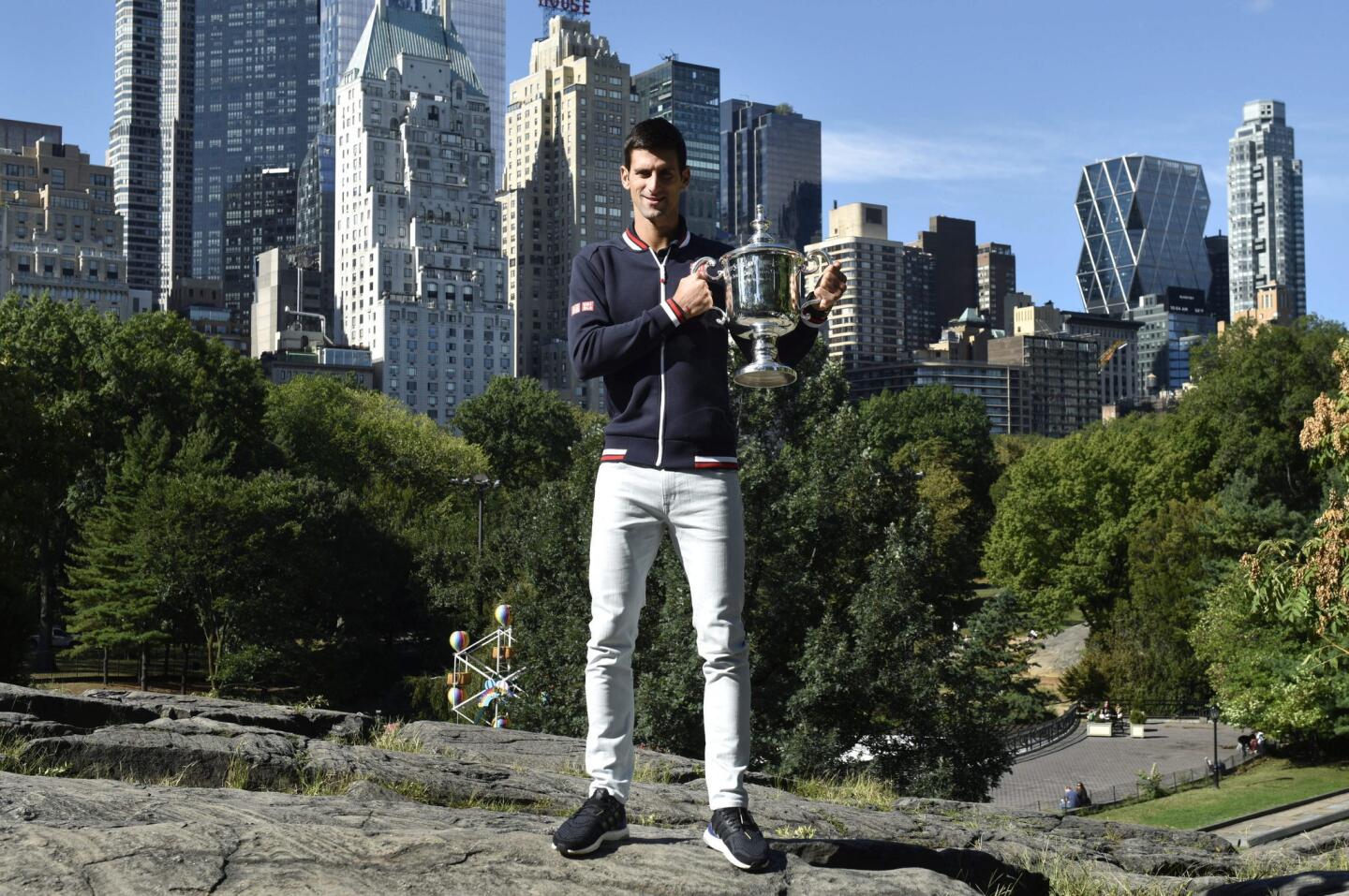 Novak Djokovic celebra su segundo Abierto de Estados Unidos
