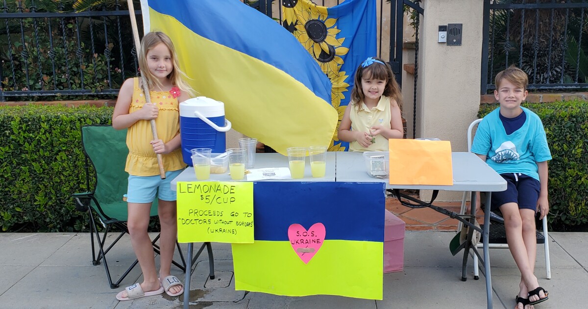 Lemonade for Ukraine: Bird Rock family raises money for Doctors Without Borders - La Jolla Light