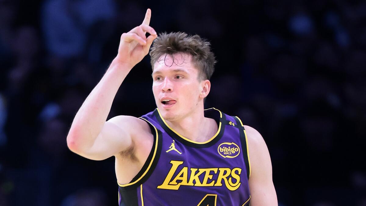 How the Lakers landed hot-shooting rookie Dalton Knecht - Los Angeles Times