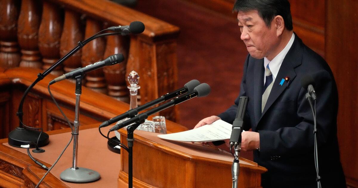 O Ministro das Relações Exteriores do Japão afirma que o cidadão japonês que foi preso no Irã no ano passado foi libertado