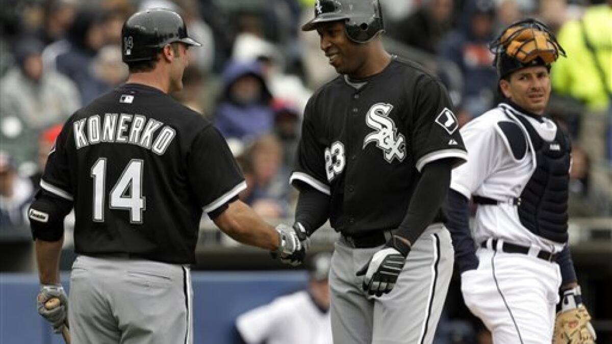 A look at Paul Konerko's first and last MLB home runs 